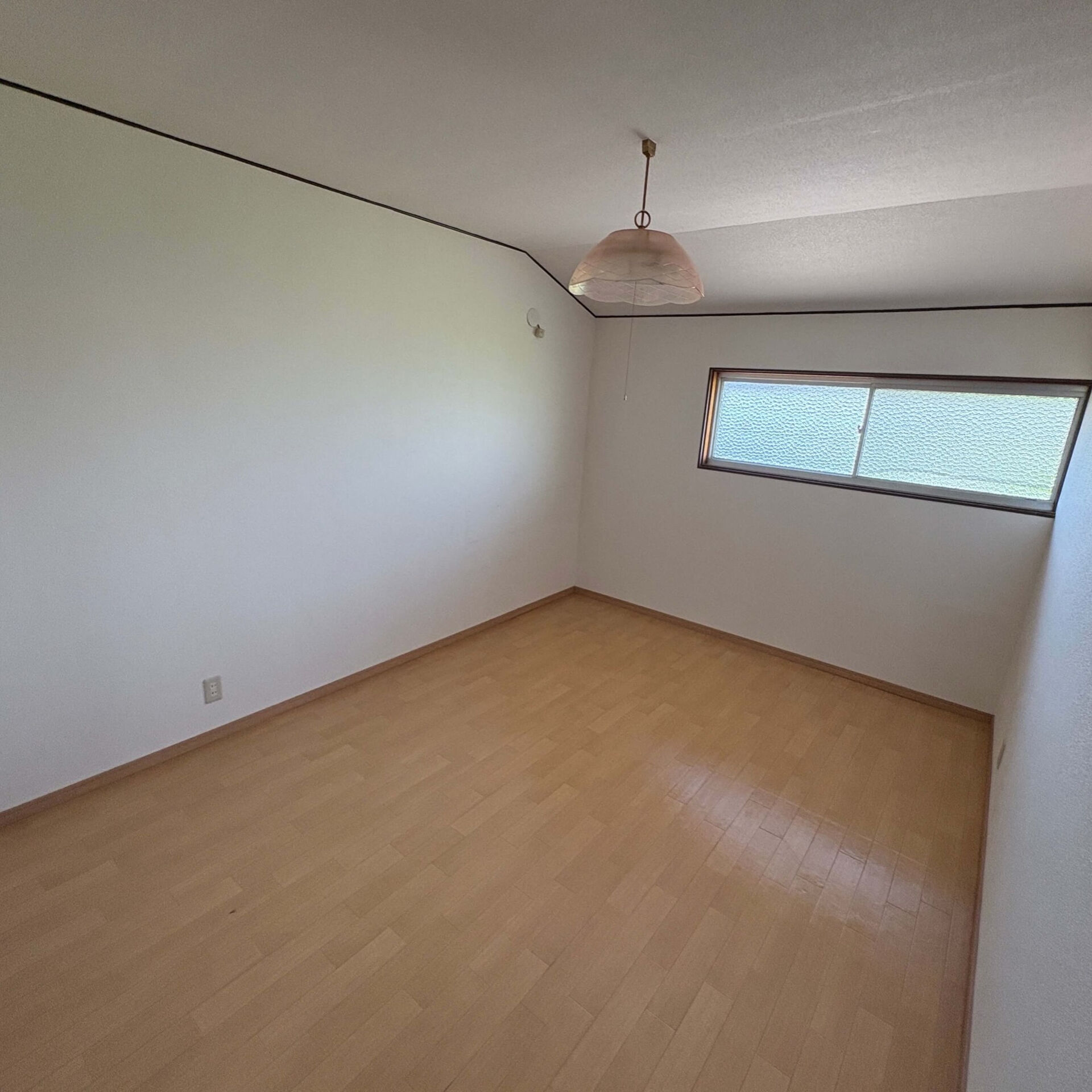 【奈良県生駒市｜引っ越しに伴う残置物撤去】